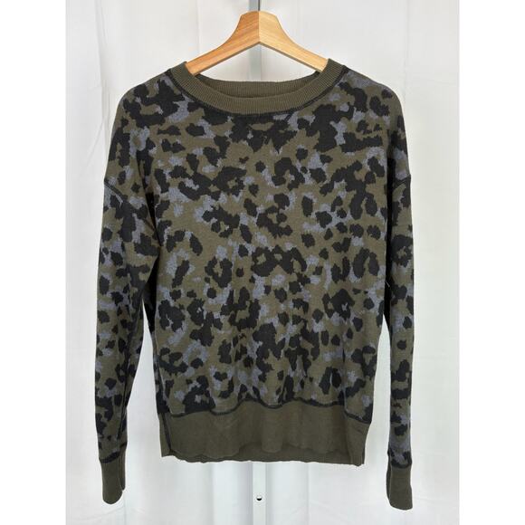 by ANTHROPOLOGIE Ethan Camo Pullover Sweater Camouflage Green Size M - Picture 1 of 8